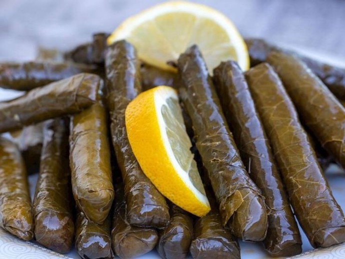 Sarma dediğin ince mi olur kalın mı?