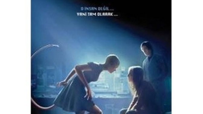 Splice deney tarzı filmler önerir misiniz?