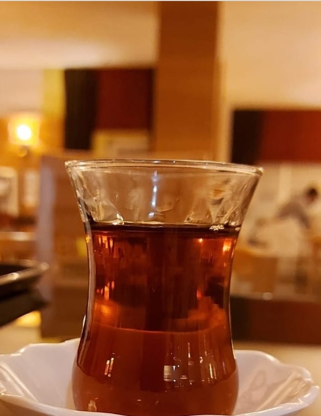 Millet çorap değiştirir gibi sevgili değiştirirken, sen ne yapıyorsun?