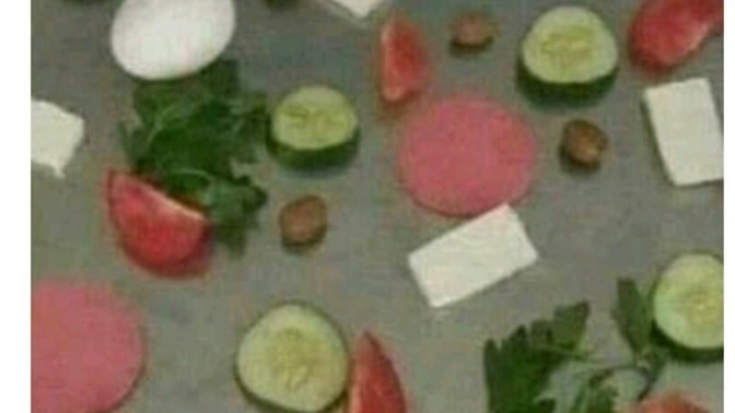 Bu sabah kendime güzellik yaptım. Serpme kahvaltı sever misiniz?