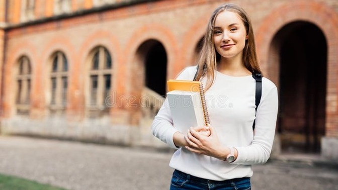 Özel üniversite tam burslu ortamı nasıldır? Özel üniversite mi devlet üniversitesi mi?