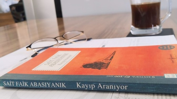 Şu an okumakta olduğunuz kitap nedir?