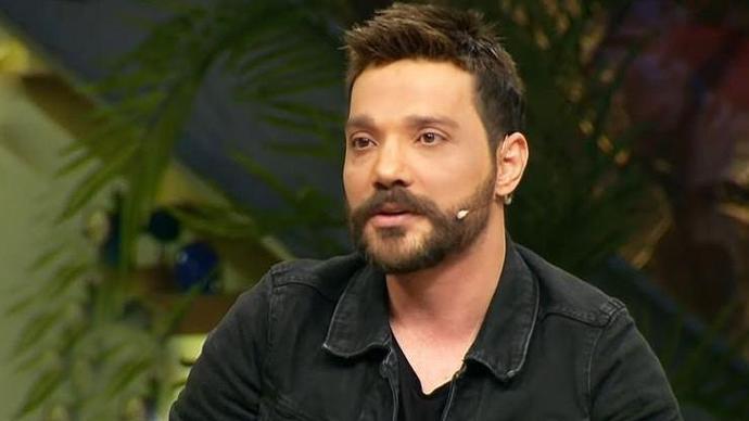 Oğuzhan Uğur saygıBİR