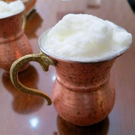 Ayranı sadece yemeğinin yanında mı içersiniz?