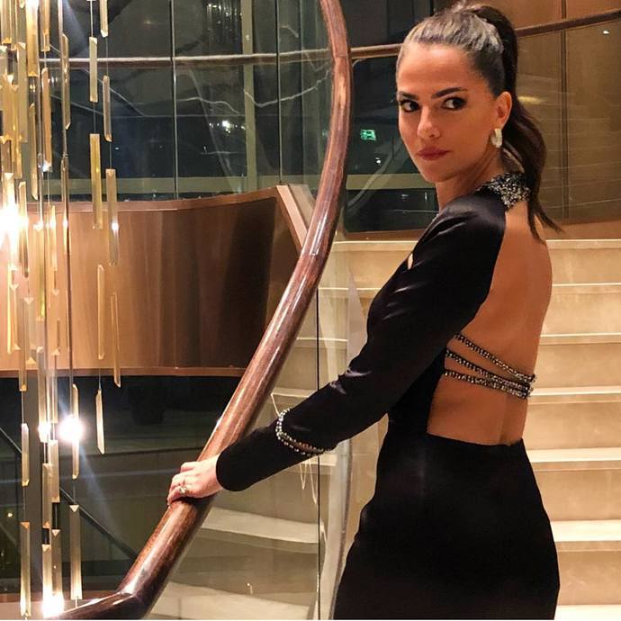 Bu kadın çok mu güzel, seksi erkekler neden bayılıyor?