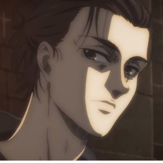 Eren mi Levi mı?