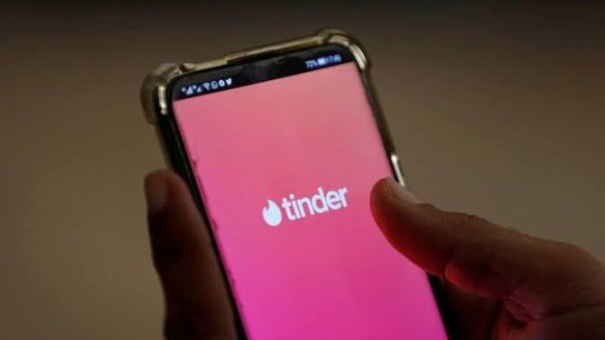Sevgilinizin telefonunda Tinder uygulamasını görseniz tepkiniz ne olurdu?
