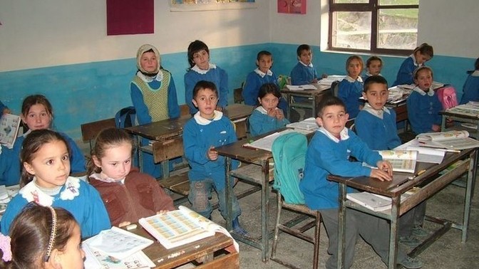 İlkokul zamanlarınızı özlüyor musunuz🎀?