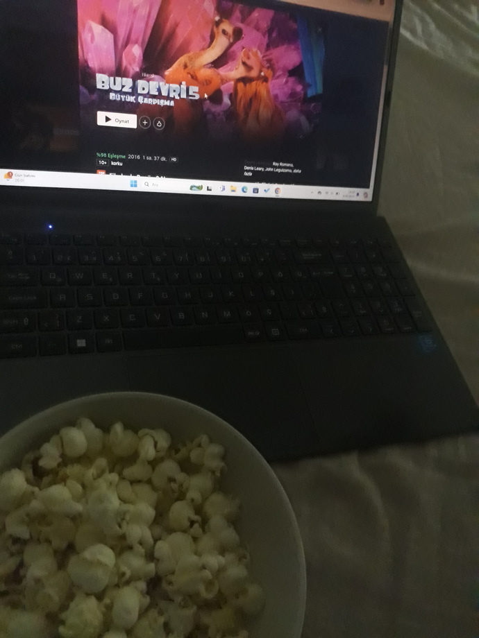 Animasyon filmi izlemenin yaşı var mı?