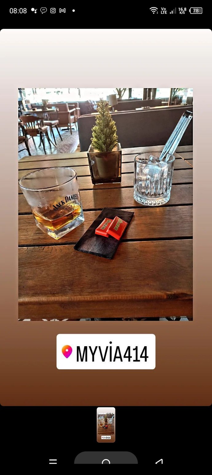Sizce ben eğlenceli, renkli biri miyim?