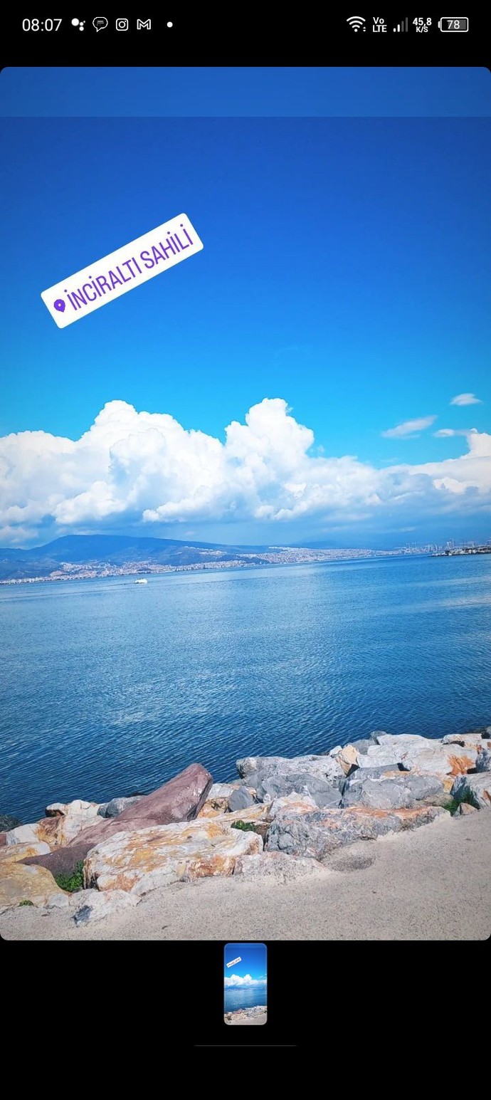 Sizce ben eğlenceli, renkli biri miyim?