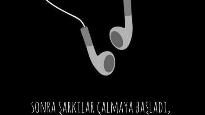 Sözlerine anlam yüklediğiniz bir şarkı var mı?