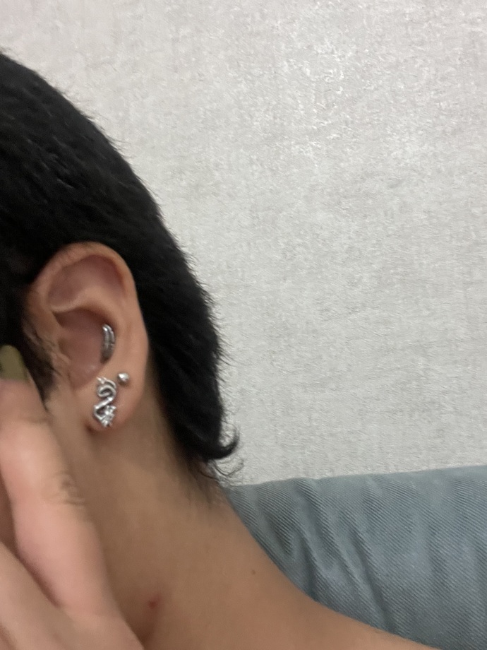Piercing sever misiniz? Nerelerinizde var?