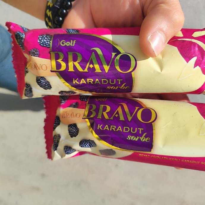 Sizce bu ikisi kaç TL?