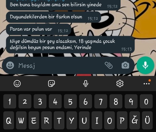 Sizin de anneniz böyle mi?