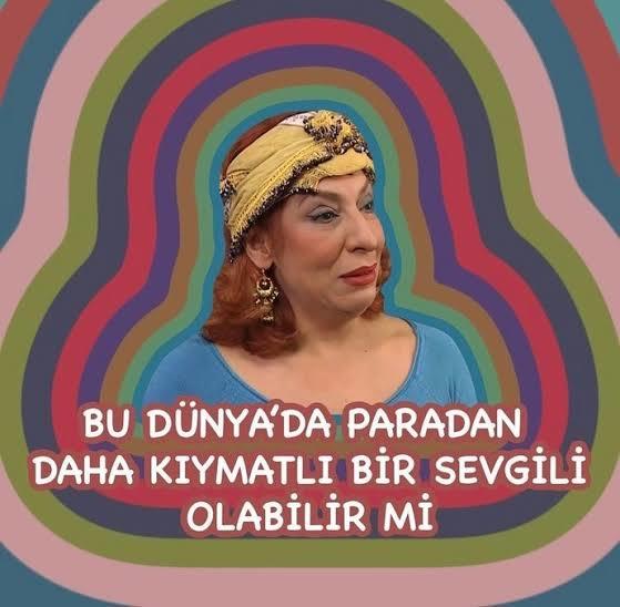 Erkekler, kadınları paragöz ilân edip niye hâlâ paragöz kadınların peşinden koşup onları el üstünde tutar?