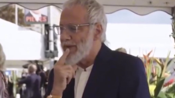 Müslüman olan İngiliz şarkıcı Yusuf İslam'ın ropörtajı hakkında ne düşünüyorsunuz?