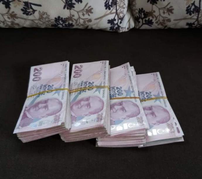 19 yaşındayım, 46 bin TL param var, 2 aydır çalışıyorum fabrikada. Kazandığım parayı neye yatırmalıyım?