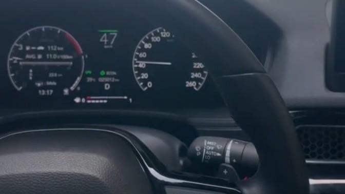 Bu honda kaç model ve markası ne bilen var mı?