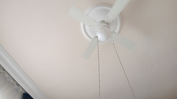 Sabaha kadar bununla uyuyorum, elektrik faturası bu ay ne kadar gelir😑?