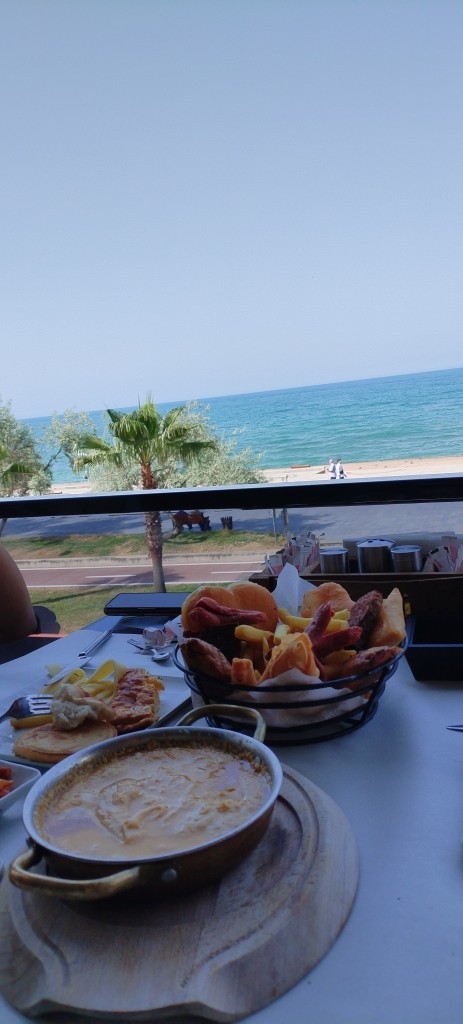 Sabah kahvaltıda sucuklu yumurta mı, menemen mi?