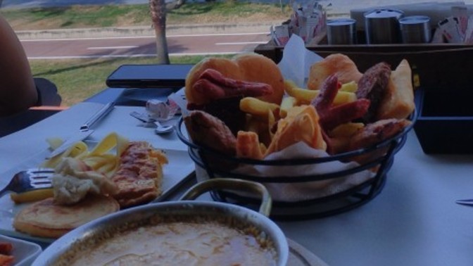 Sabah kahvaltıda sucuklu yumurta mı, menemen mi?