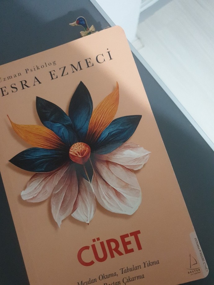 Bu saatte yapılabilecek en güzel aktivite nedir senin için?