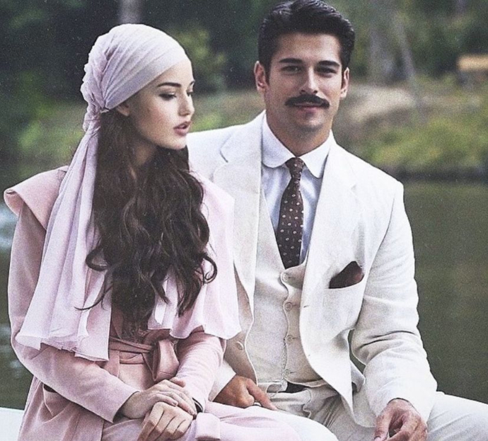 Bayram Elbiseleri giyildi mi sksksk