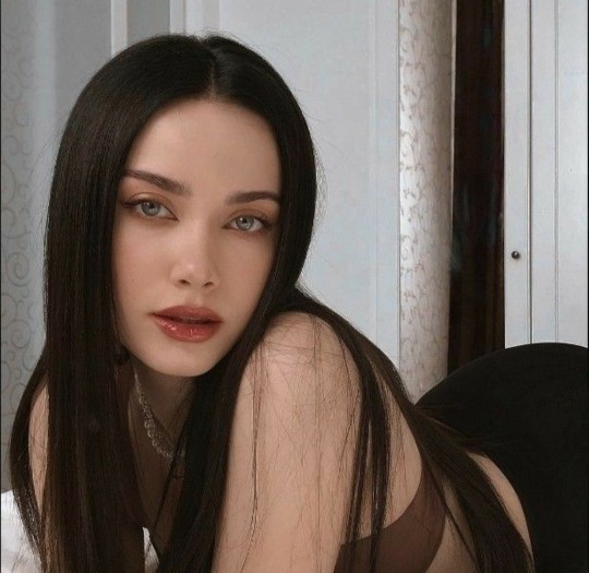 Çoğu zaman yemeğini evde ayrı yapan kızdan olur mu 🥺?