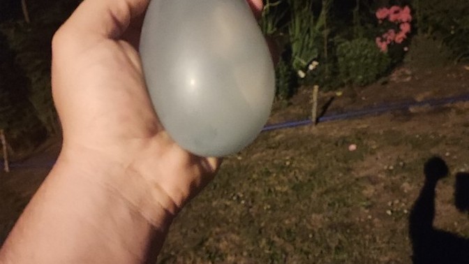 Sizce bu elimde tuttuğum şey nedir?