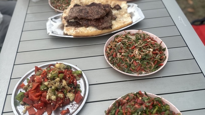 Merhaba cızbız sever misiniz?