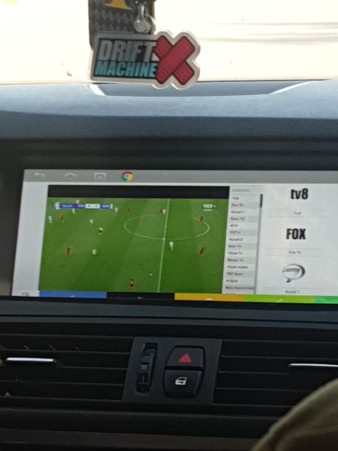 Erkeklerin futbol meraki neden?
