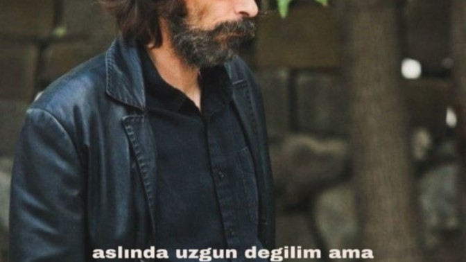 Ortada hiçbir şey yokken üzgün hissettiğiniz oluyor mu?