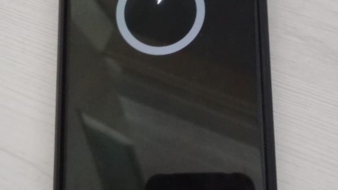 Arkadaşlar bilen hayrına cevap verirse çok iyi olur Telefonum bi anda dondu kapandı ve açılmıyor sarjdada böyle görünüyor?
