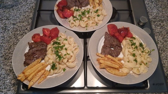 Yemek yapmayı severmisiniz?