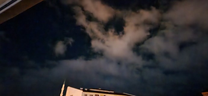 Gece gokyuzunu izlemeyi sever misiniz benim gibi?