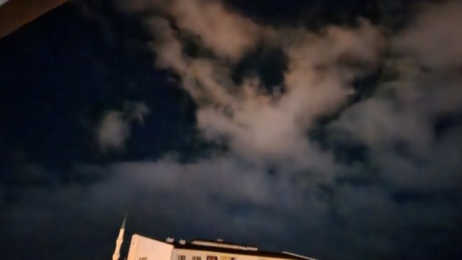 Gece gokyuzunu izlemeyi sever misiniz benim gibi?