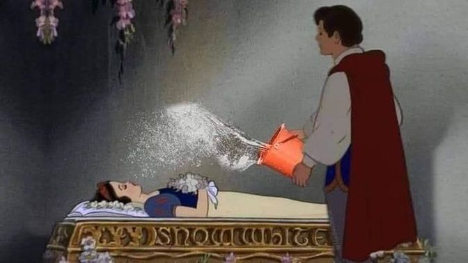 Rüyama girip beni çok sevdiğini söyledi sizce ona inanmalımıyım😜?