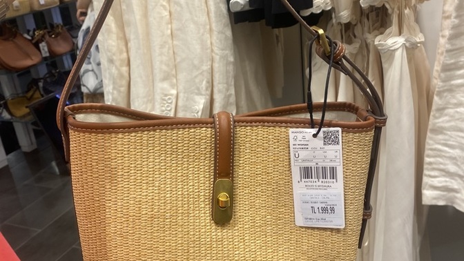 Bu çanta güzel mi sizce?