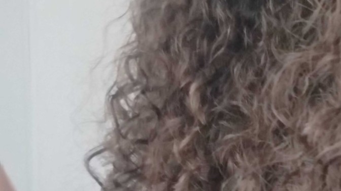 Kıvırcık saç bakımı için önerilerinizi alalım?