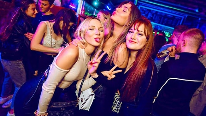 Bar eğlencesi için 30 bin₺ fazla değil mi?