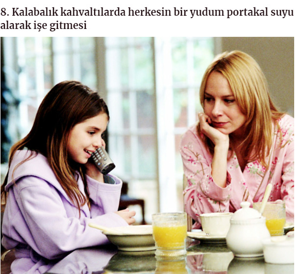 Sizce bu fotodaki gibi kalabalık kahvaltılarda herkesin bir yudum portakal suyu alarak işe veya okula gidenler var mıdır gerçekte?