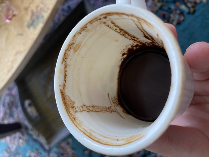 Fal bakmayı bilen?