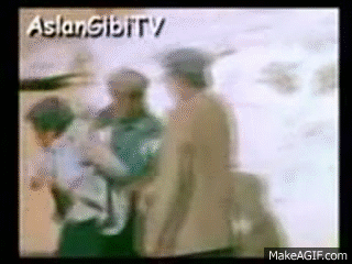 İnsanlara kendimimizi unutturmamak için bin defa hatırlatmamız şartmı?