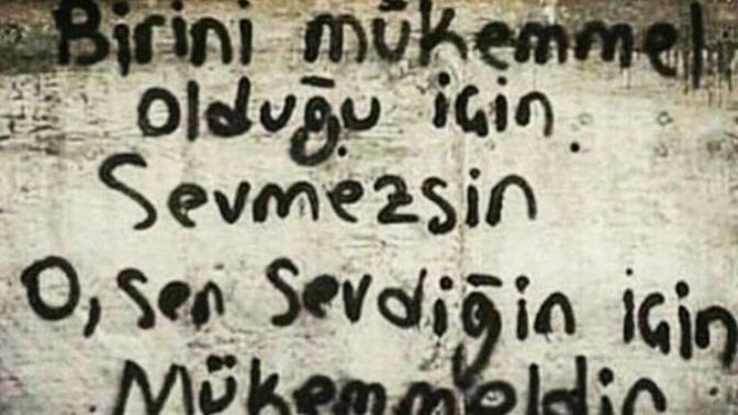 Birini mükemmel olduğu için mi seversiniz? Yoksa siz sevdiğiniz için mi mükemmel gelir?