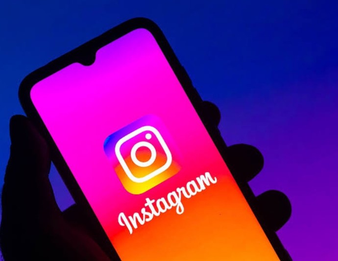 Instagramda bir gönderiyi beğendi iseniz bunu sizi takip eden birisinin görmesi sizce hoş mu?