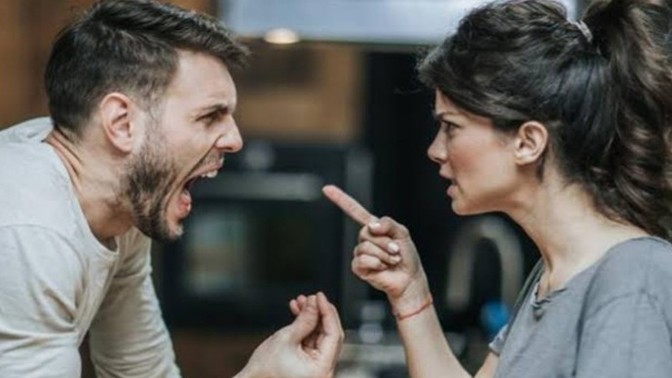 Aileniz hakkında olumsuz yorum yapan kişiden olur mu?