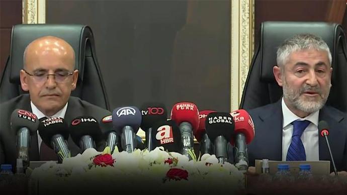 Mehmet Şişekin bizleri bu kadar sıkıştırması ekstra vergileri sürekli yüklemesi önceki bakanların sorumsuzluğu muydu?
