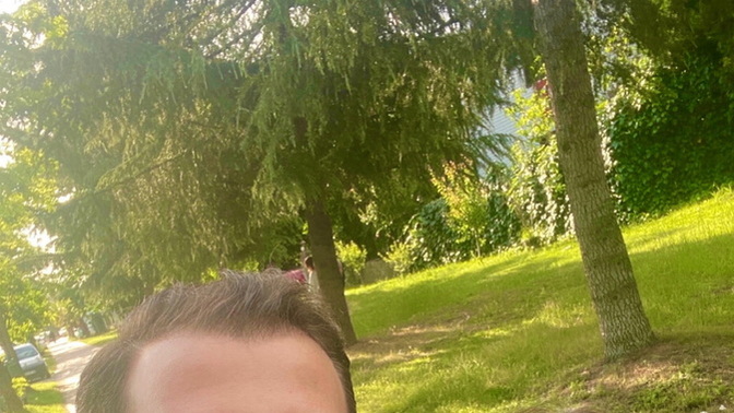 Sizce bu ilişkide kim daha baskın bir karakter duruyor, ve neden?