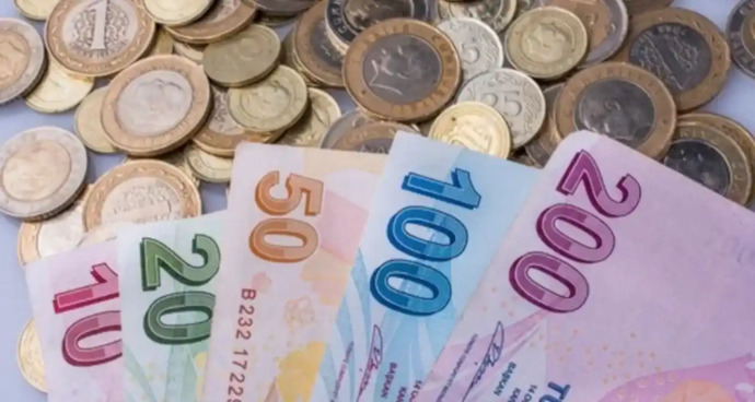 10 ve 20 liralık banknotlar artık ATMlerde işlem görmeyecek. Paranın değeri azalıyor mu sizce?